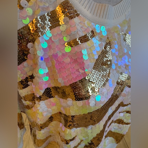 New! QUEEN OF SPARKLES Gold and White Full Sequin Tiger Stripes Sweater - Picture 5 of 10